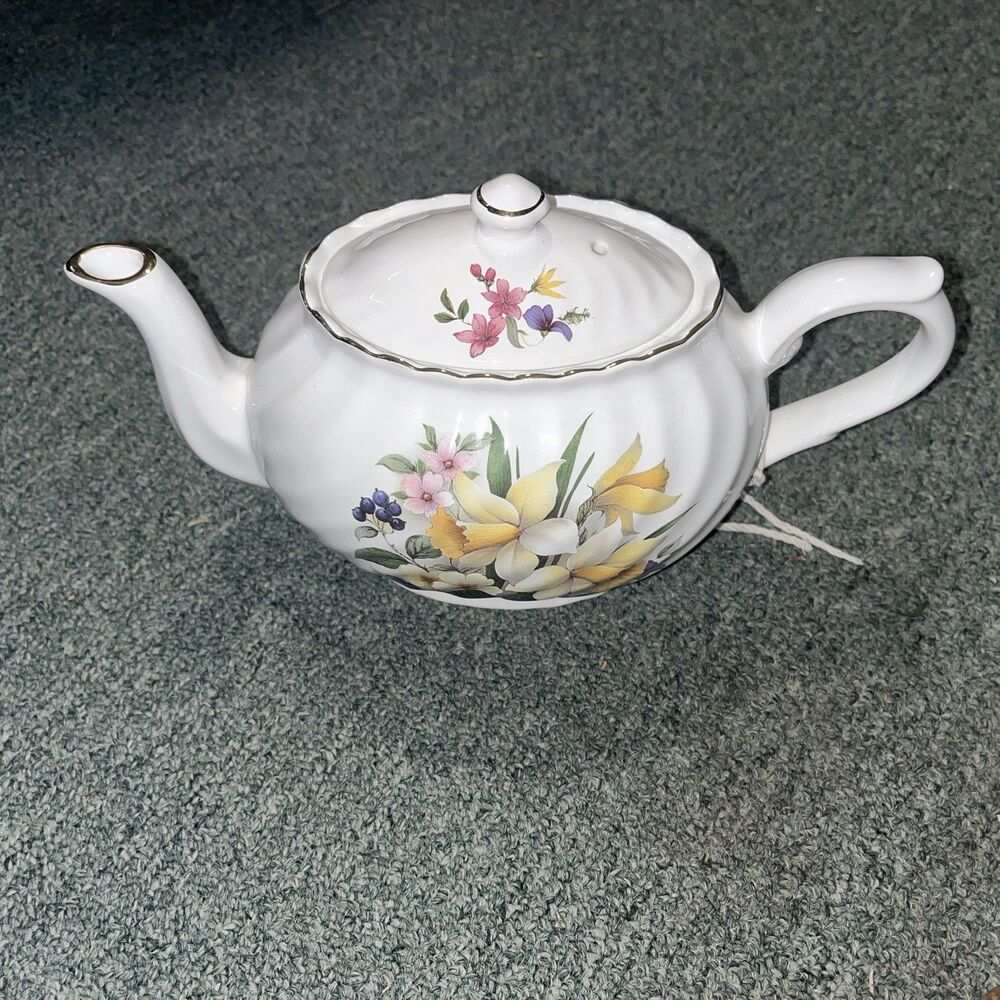 Arthur  Wood and Son TeaPot Old Foley Staffordshire England 6410